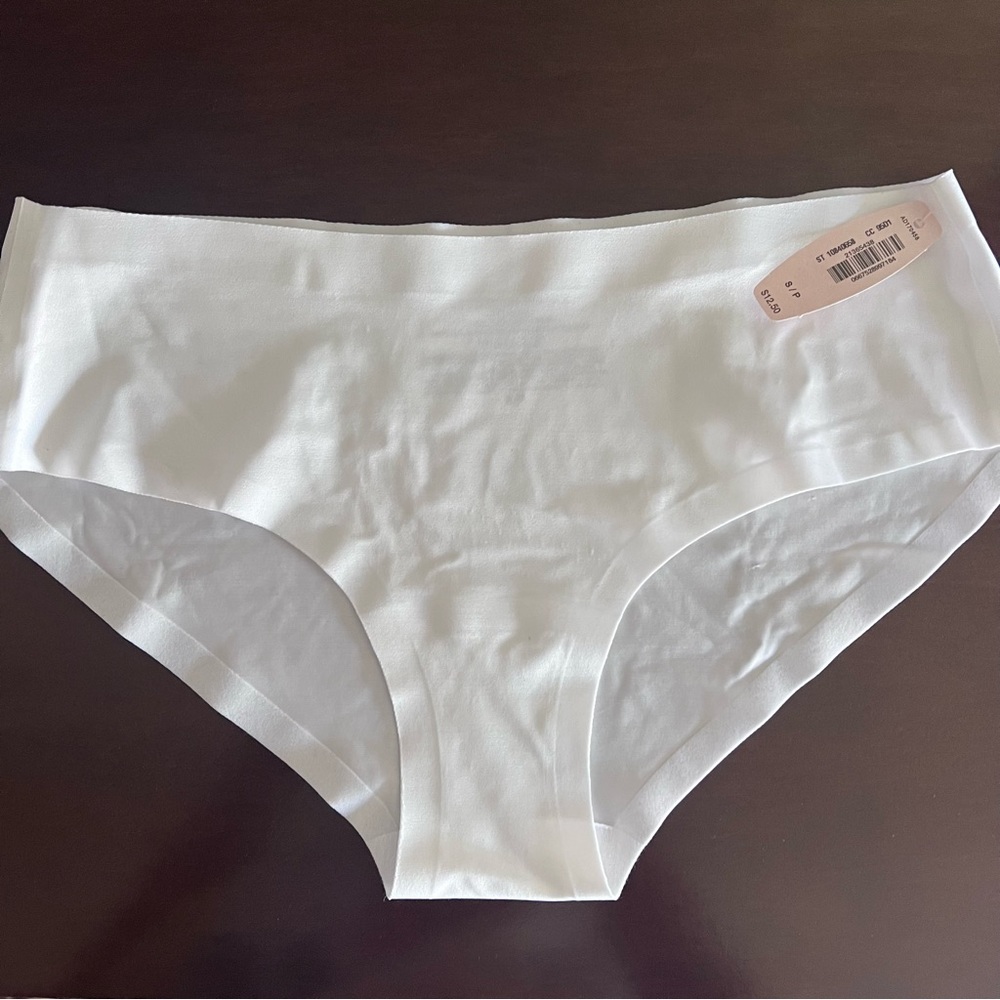 Victoria’s Secret Hiphugger in White